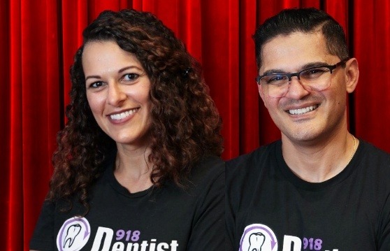 Dr. Parnam Mohanna and Dr. Dalia Georgy smiling